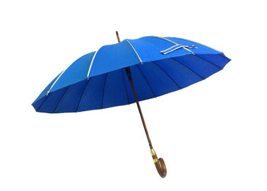 風抵抗力があるJの形の青いゴルフ傘、Rainesの傘の木のハンドル