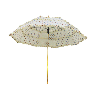 レースの金フレームが付いている方法設計女性傘