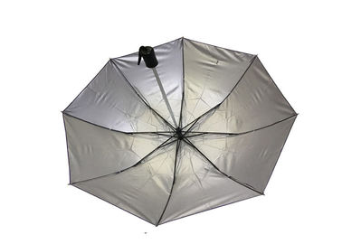 折り畳み式の反紫外線傘、三重の折目の傘開いた極度の軽いマニュアルの終わり